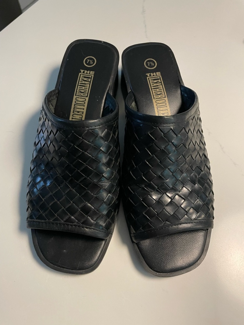 Women's Black Woven Slide Sandals summer staple, classic